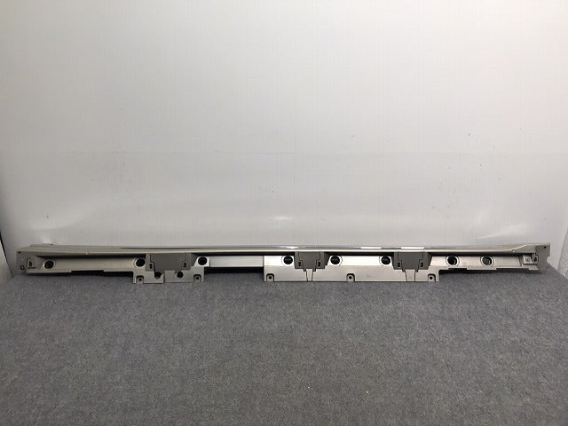 LS/LS460 USF40/41/45/46/UVF45/46 右サイドステップ/スカート 75851-50100/75850-50130 スリークエクリュメタリック 4U7 レクサス(127481)
