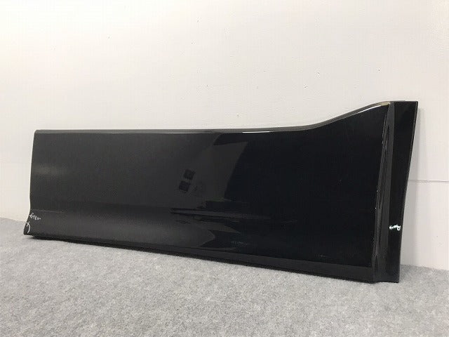 ヴォクシー/ノア/Si/ZS 80系/ZRR80W/ZRR85W 純正 右フロントドア サイドパネル/マッドガード 76903-28160/76913-28130 ブラック 202(127484)