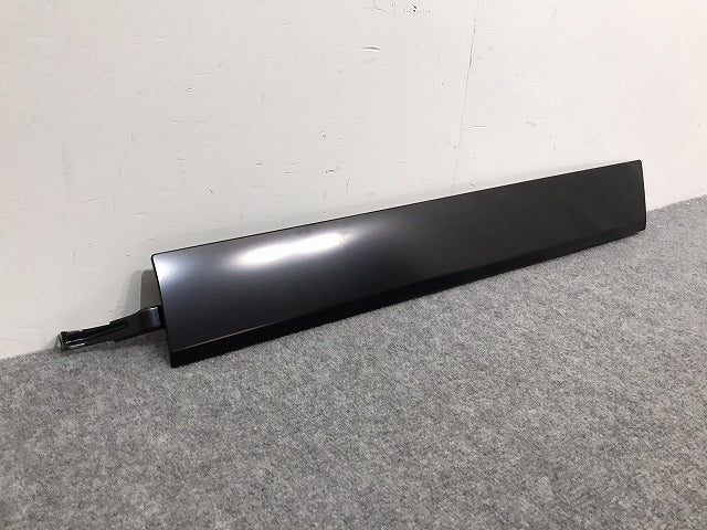新品!セレナ/ハイウェイスター C26/FPC26/NC26/FNPC26/HC26/HFC26/FNC26 純正 左 スライドドア レールカバー 77789-1VA0B 未塗装 日産(127646)