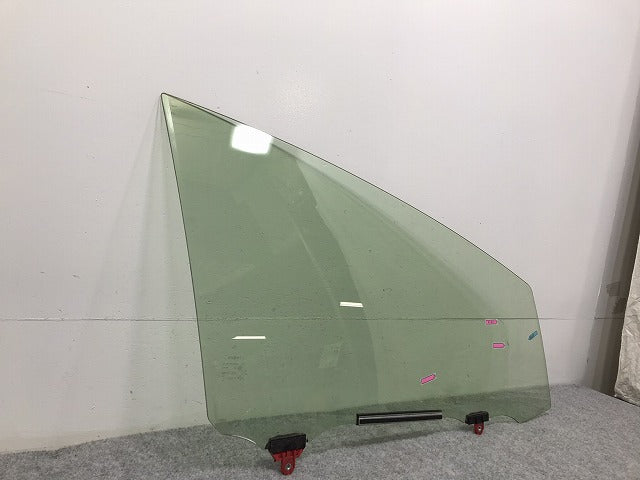 プリウス/アルファ/α ZVW40W/ZVW41W 純正 右フロント ガラス 43R-00033 68101-47110 トヨタ(127719)