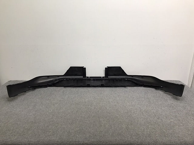 新車取り外し!クラウン クロスオーバー TZSH35/AZSH35 純正 リア スポイラー/アンダースポイラー/ディフューザー 52169-30320/30 素地 トヨタ(127789)