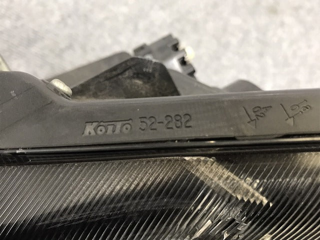 シエンタ 170系/NHP170G/NSP170G/NSP172G/NCP175G 純正 前期 左 ヘッドライト/ランプ ハロゲン レベライザー 刻印1 KOITO 52-282(127801)
