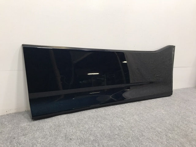 ヴォクシー/ノア/Si/ZS 80系/ZRR80W/ZRR85W 純正 右フロントドア サイドパネル 76903-28160/76913-28130 ブラッキッシュアゲハガラス 221(127808)