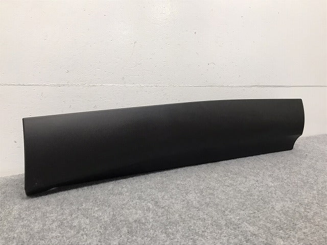 新車取り外し!クラウン/クロスオーバー TZSH35/AZSH35 純正 右リアドア サイドパネル アンダーパネル 75077-30030 素地 トヨタ(127828)