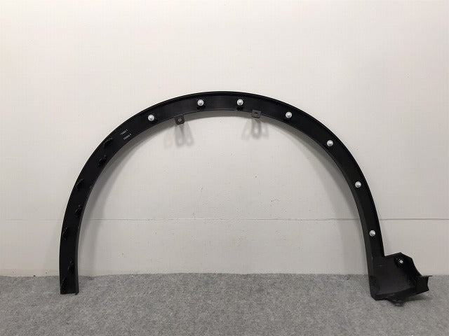 新車取り外し!クラウン/クロスオーバー TZSH35/AZSH35 純正 右フロント フェンダーアーチモール/オーバーフェンダー 75601-30130 素地 トヨタ(127848)