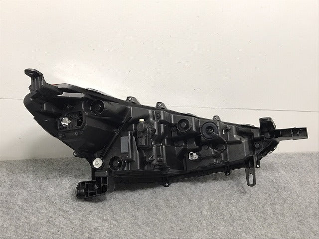 カローラ/クロス/ハイブリッド/HV ZSG10/ZVG11/ZVG15 純正 左 ヘッドライト/ランプ LED レベライザー 刻印Z HASCO 16-177 トヨタ(127850)