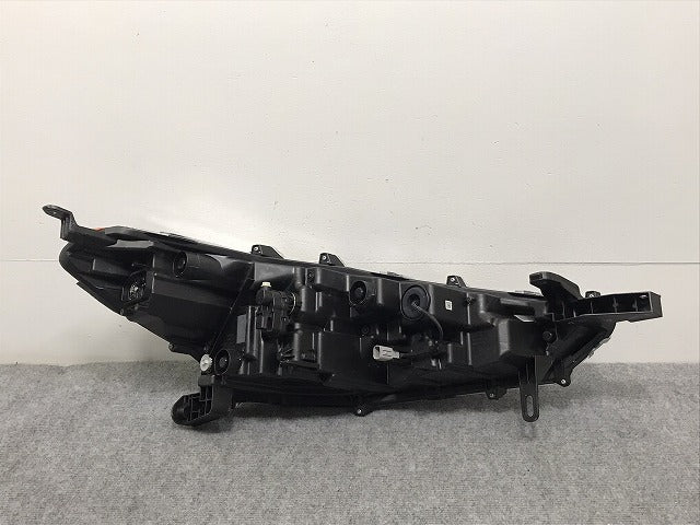 カローラ/クロス/ハイブリッド/HV ZSG10/ZVG11/ZVG15 純正 左 ヘッドライト/ランプ LED レベライザー 刻印Z HASCO 16-177 トヨタ(127850)