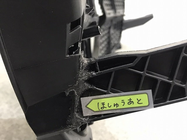 新品!CLAクラス C117/2013-2016 純正 前期 フロント グリル/ダイヤモンドグリル A117 888 1160 1178801303 メルセデスベンツ(127926)