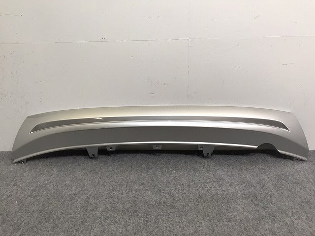 新車取り外し!ヴェゼル/VEZEL RV3/RV4/RV5/RV6 純正 リア ガーニッシュ/プロテクター/ロアカバー 71562-3M0-N0 シルバー ホンダ(127998)