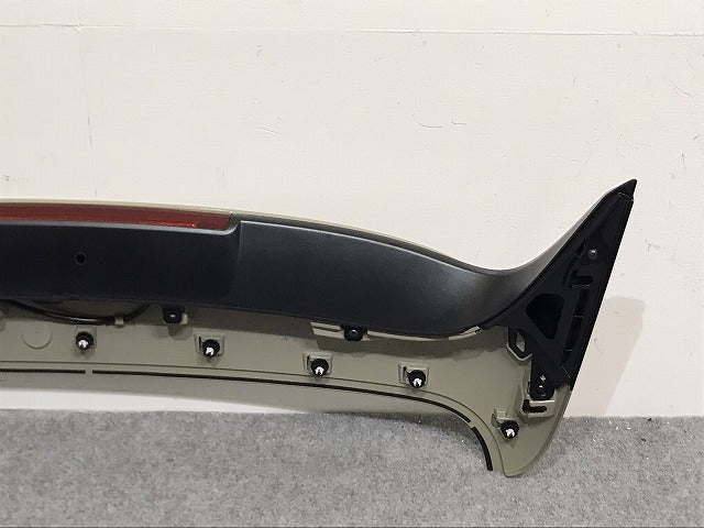 新車外し!ヴェゼル/VEZEL RV3/RV4/RV5/RV6 純正 リアスポイラー/ルーフスポイラー/ウィング ストップランプ付き 74900-3M0 YR656P(128009)
