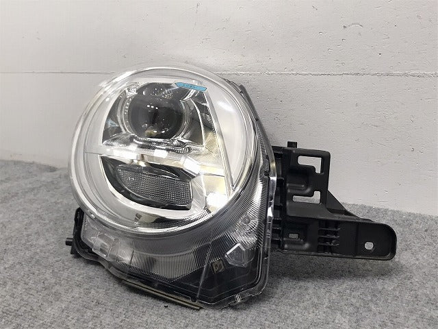 キャスト/ピクシスジョイ LA250S/LA260S/LA250A/L260A 純正 右 ヘッドライト/ランプ LED レベライザー 100-69020 81130-B2620(128086)