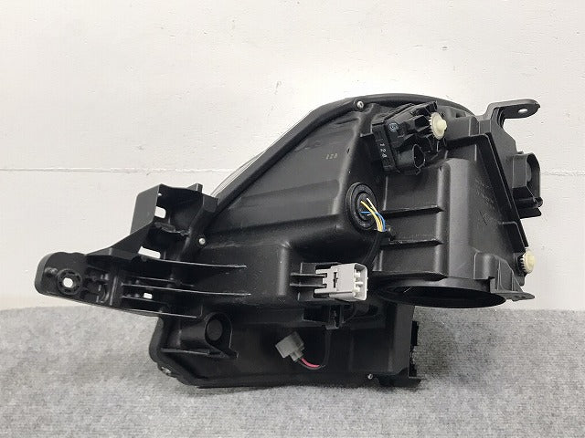 キャスト/ピクシスジョイ LA250S/LA260S/LA250A/L260A 純正 右 ヘッドライト/ランプ LED レベライザー 100-69020 81130-B2620(128086)