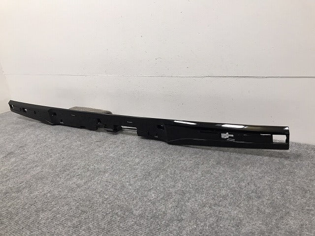 N-BOX/NBOX Nボックス/カスタム JF3/JF4 純正 リア ガーニッシュ/ライセンスガーニッシュ 74890-TTAA/EA-N010/110-M1-01 ホンダ(128097)