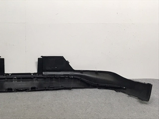 新車取り外し!クラウン/クロスオーバー TZSH35/AZSH35 純正 リア バンパーアンダーカバー/ディフューザー/下部 52169-30320/30 素地 トヨタ(128261)