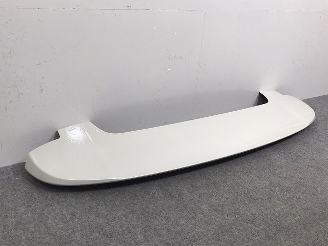新車外し!ヴォクシー/ノア/S/Z 90/ZWR90W/ZWR95W/MZRA90W/MZRA95W 純正 リアスポイラー/ルーフスポイラー/ウィング 76871-V1010 ホワイト(128298)