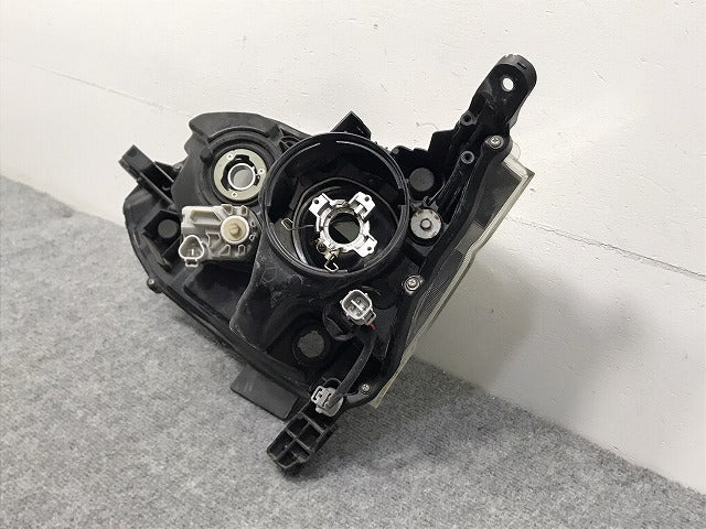 ムーヴ/ステラ/カスタム LA100S/LA110S/LA100F/LA110 純正 前期 右ヘッドライト キセノン HID AFS無 レベライザー KOITO 100-51060(128354)