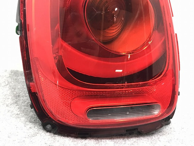MINI/ミニ/クーパー F55/F56/F57 純正 左 テールランプ/ライト/レンズ LED 6321 7297413-12 BMW(128398)