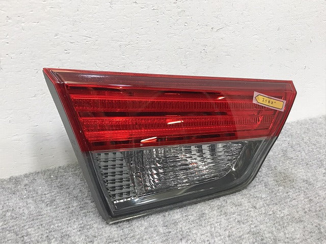 マークX 130系/GRX130/GRX133/GRX135 純正 中期 左 テールランプ/フィニッシャーランプ LED KOITO 22-361 81590-22160 トヨタ(128429)