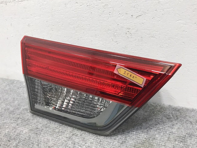 マークX 130系/GRX130/GRX133/GRX135 純正 中期 左 テールランプ/フィニッシャーランプ LED KOITO 22-361 81590-22160 トヨタ(128429)