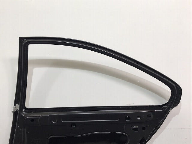 新品!S60 RB系 純正 右 リア ドア V30796489/30796489 未塗装 ボルボ(128481)