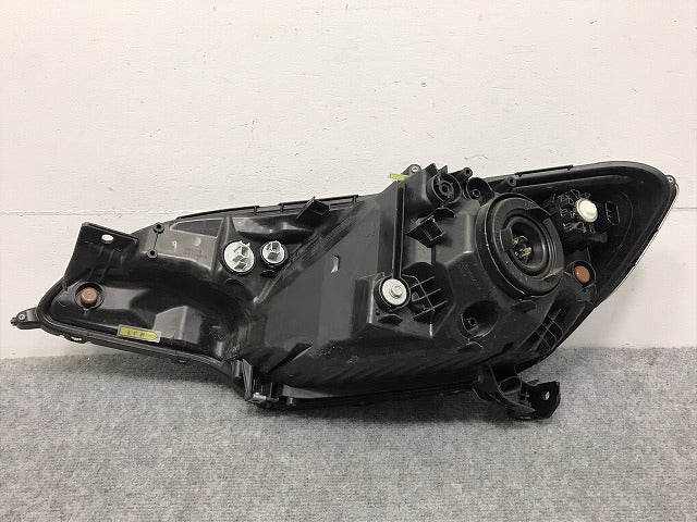 フィット/ハイブリッド GP5/GP6 純正 前期 右 ヘッドライト/ランプ ハロゲン レベライザー 刻印1 STANLEY W0349 ホンダ(128530)