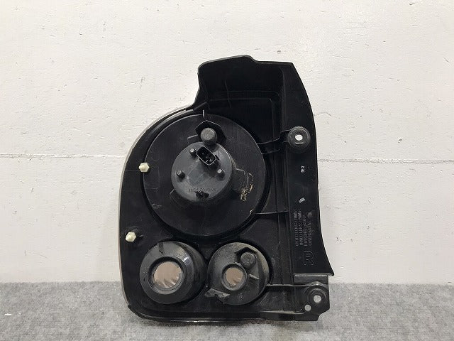 アルト ラパン ショコラ HE22S 純正 右 テールランプ/ライト/レンズ LED TOKAIDENSO 35603-85K1 35650-85KA1 スズキ(128626)