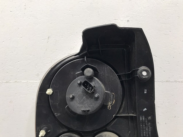 アルト ラパン ショコラ HE22S 純正 右 テールランプ/ライト/レンズ LED TOKAIDENSO 35603-85K1 35650-85KA1 スズキ(128626)