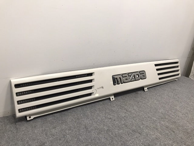 タイタン 3代目/Ⅱ型(1989-2000) 純正 フロント グリル/ラジエーターグリル W323507E1 ホワイト ソリッド マツダ(128640)