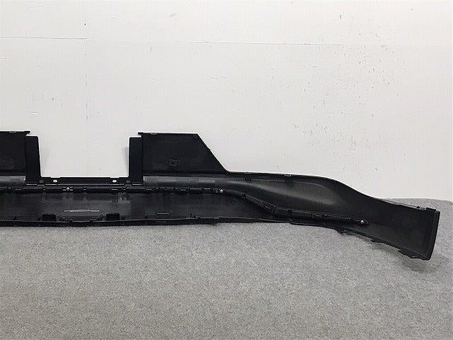 新車取り外し!クラウン/クロスオーバー TZSH35/AZSH35 純正 リア スポイラー 52169-30320/30 素地 トヨタ(128660)