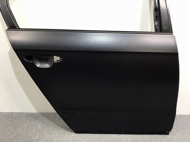 新品!パサート 3C/2006-2011 純正 右 リア ドア 3AE 833 312 3C5833056H 未塗装 フォルクスワーゲン(128798)