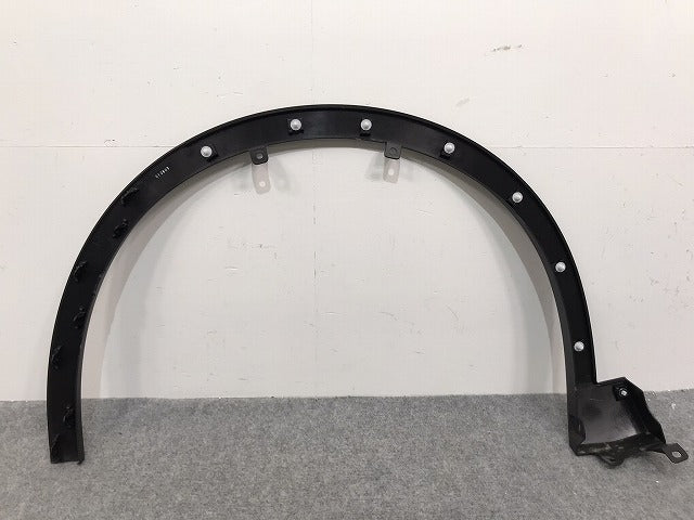 新車取り外し!クラウン/クロスオーバー TZSH35/AZSH35 純正 右フロント フェンダーアーチモール/オーバーフェンダー 75601-30130 素地 トヨタ(128842)