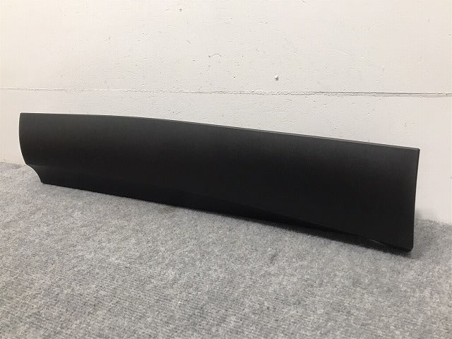新車取り外し!クラウン/クロスオーバー TZSH35/AZSH35 純正 左リアドア サイドパネル/アンダーパネル 75078-30030 素地 トヨタ(128846)