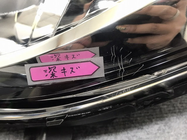 eKワゴン B11W 純正 左 ヘッドライト/ランプ ハロゲン レベライザー STANLEY W1046 三菱(128868)