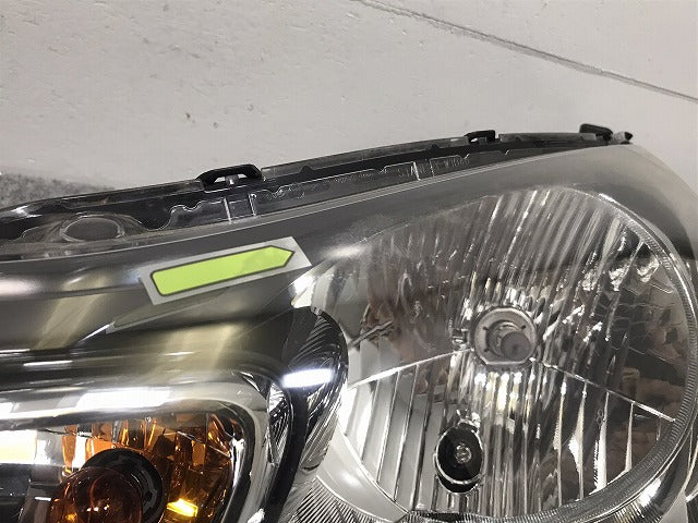 eKワゴン B11W 純正 左 ヘッドライト/ランプ ハロゲン レベライザー STANLEY W1046 三菱(128868)