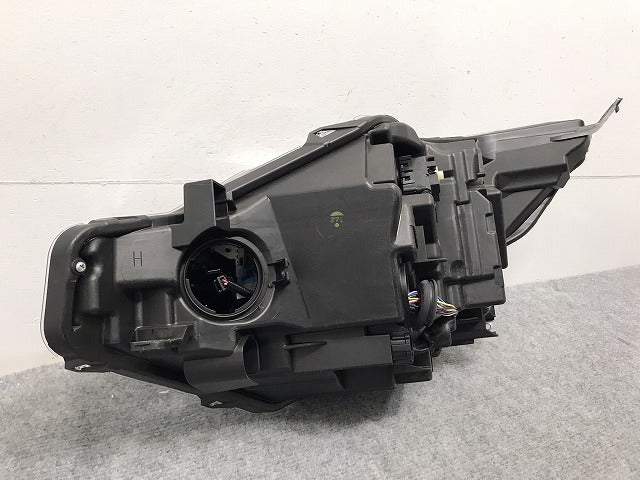 ルークス ハイウェイスター B44A/B45A/B47A/B48A ekクロススペース B34A/B35A/B37A/B38A 純正 右ヘッドライト LED 刻印H 100-2377Y(128924)