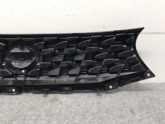 新品!デイズ B21W 純正 前期 フロント グリル/ラジエーターグリル 7450A838/855 62300-6A04E 日産(128938)