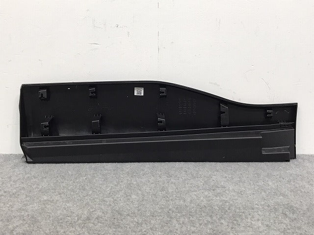 新車取り外し!カローラ/クロス ZSG10/ZVG11/ZVG15 純正 右 リアドア サイドパネル/マッドガード 75741-16570/75077-16010 素地 トヨタ(128972)