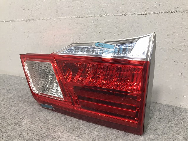 グレイス GM4/GM5 純正 右 テールランプ/ライト/レンズ フィニッシャーランプ LED KOITO 226-18241 ホンダ(128993)
