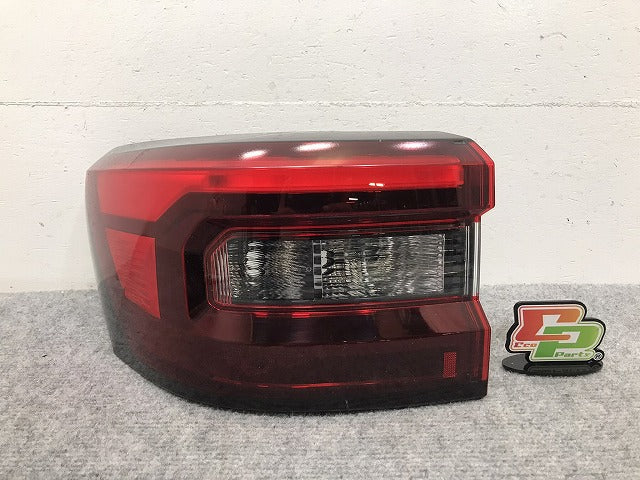 ライズ/ロッキー A200A/A210A/A200S/A210S 純正 左 テールランプ/ライト/レンズ LED ICHIKOH D248/81560-B1290 81561-B1170 トヨタ(129044)