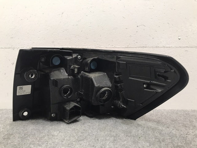 ライズ/ロッキー A200A/A210A/A200S/A210S 純正 左 テールランプ/ライト/レンズ LED ICHIKOH D248/81560-B1290 81561-B1170 トヨタ(129044)