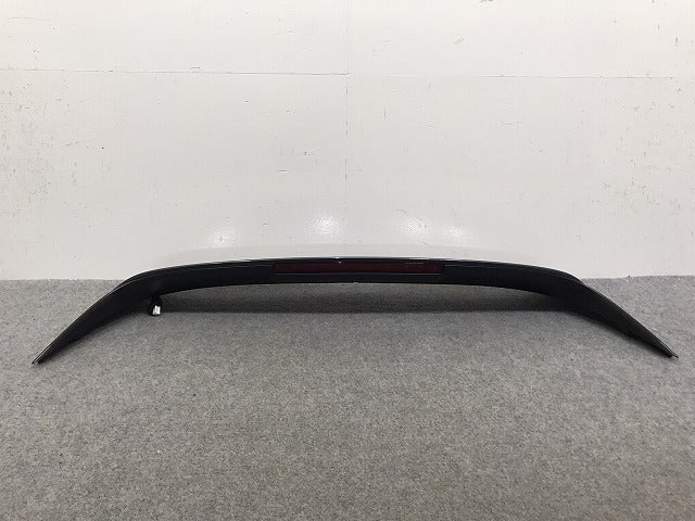 新車外し!ヴェゼル/VEZEL RV3/RV4/RV5/RV6 純正 リア スポイラー/ルーフスポイラー/ウィング ストップランプ付 74900-3M0 NH904M(129075)