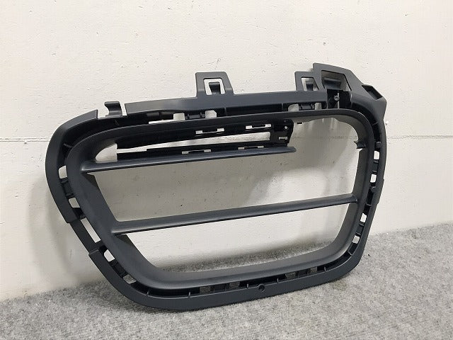 新品!981 ケイマン/ボクスター 2012-2015 純正 左 フロント フォグカバー/デイライトカバー 981505563 98150556302G2X ポルシェ(129223)