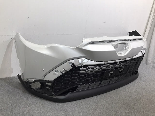 カローラ クロス/ハイブリッド/HV ZSG10/ZVG11/ZVG15 純正 フロント バンパー 52119-16580 プラチナホワイトパールマイカ 089 トヨタ(129248)