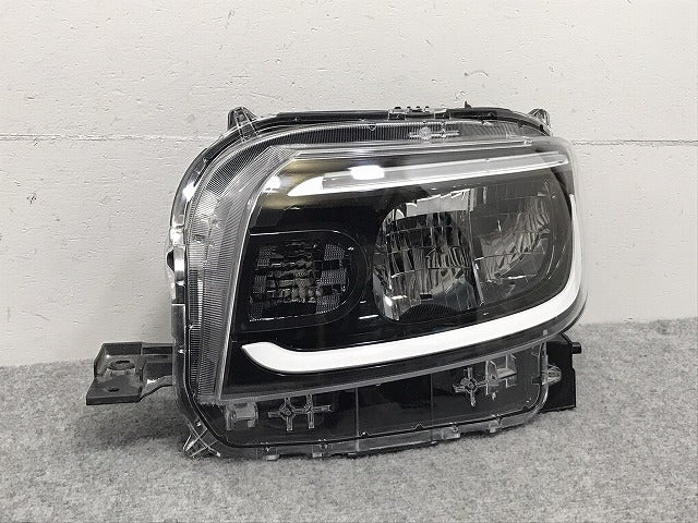 タント/シフォン LA650S/LA660S/LA650F/LA660F 純正 左 ヘッドライト/ランプ LED レベライザー 刻印01 KOITO 100-69074 ダイハツ(129264)