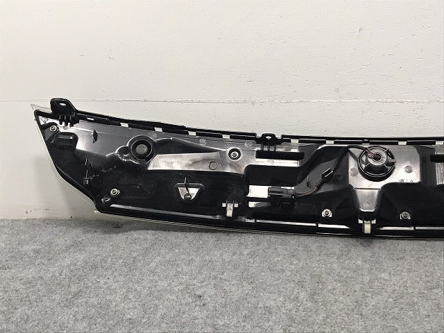 スペーシアカスタム MK32S/MK42S 純正 フロント グリル/ラジエーターグリル イルミカラー:ホワイト 72110-81M50 スズキ(129293)