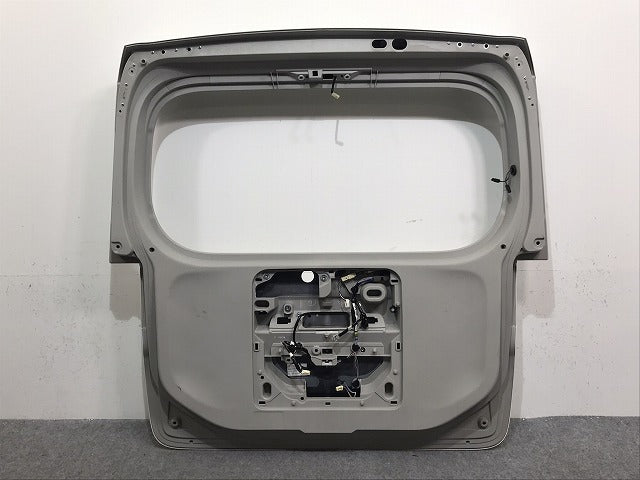 タント カスタム LA600S/LA610S 純正 リアゲート 内張り付 67149-B2380/67149B380 67005-B2F40-A0 パールホワイトⅢ W24 ダイハツ(129753)