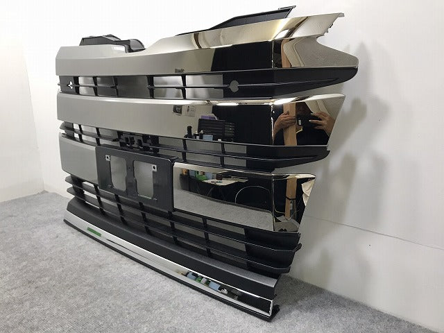 新車外し!ノア/SG/SZ 90系/ZWR/90W/95W MZRA/90W/95W 純正 フロント グリル/ラジエーターグリル 53112-V1020/53101-V1020 メッキ(129765)