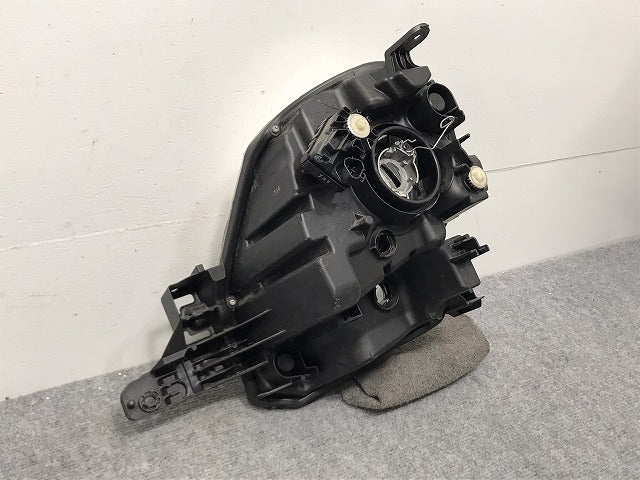 キャスト/ピクシスジョイ LA250S/LA260S/LA250A/LA260A 純正 右 ヘッドライト/ランプ ハロゲン レベライザー KOITO 100-69021(129768)