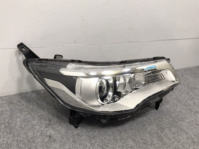 デイズ ハイウェイスター/ライダー/EKカスタム B21W/B11W 純正 右 ヘッドライト キセノン HID レベライザーAFS無 STANLEY W1048 26025-6A01C(129843)