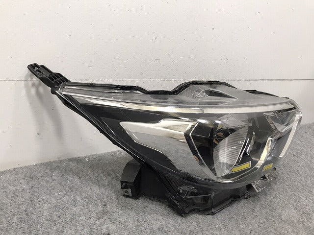 デイズ/EKワゴン B43W B46W/B33W B36W 純正 右 ヘッドライト/ランプ ハロゲン レベライザー KOITO 100-23775 26025-7MA0A 日産(129846)